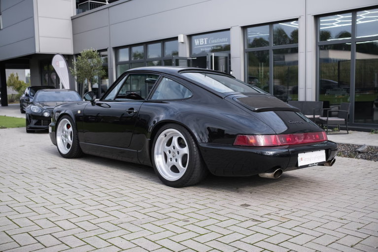 Porsche 964 Carrera 4