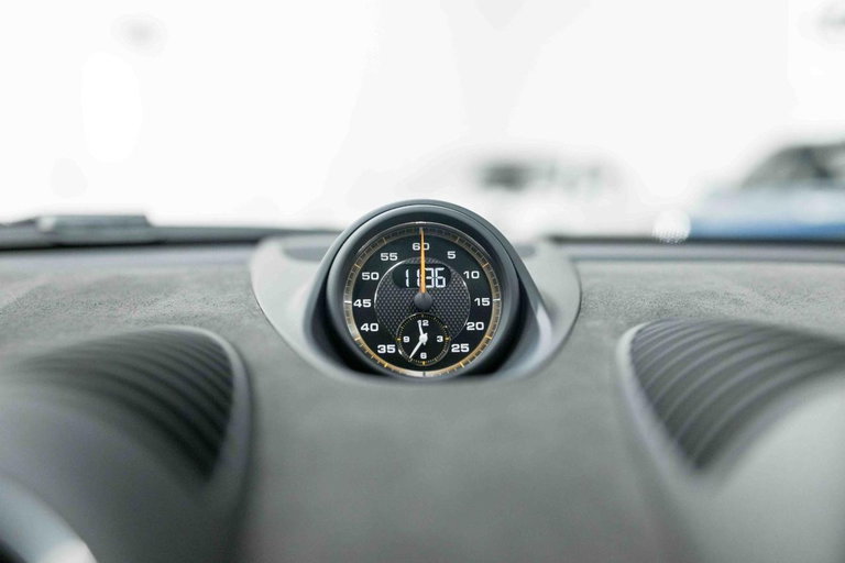 Porsche 718 Cayman GT4 RS