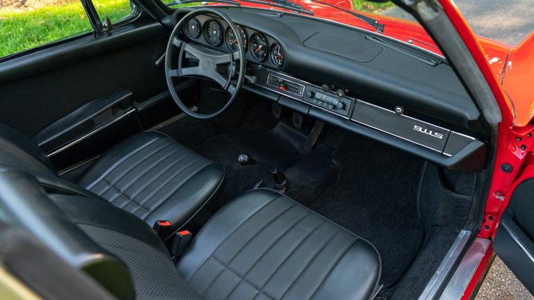 Porsche 911 S (F-Modell)