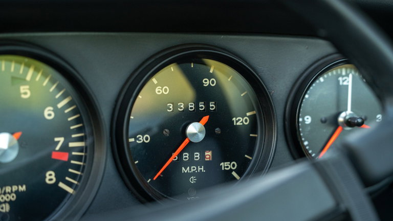 Porsche 911 S (F-Modell)