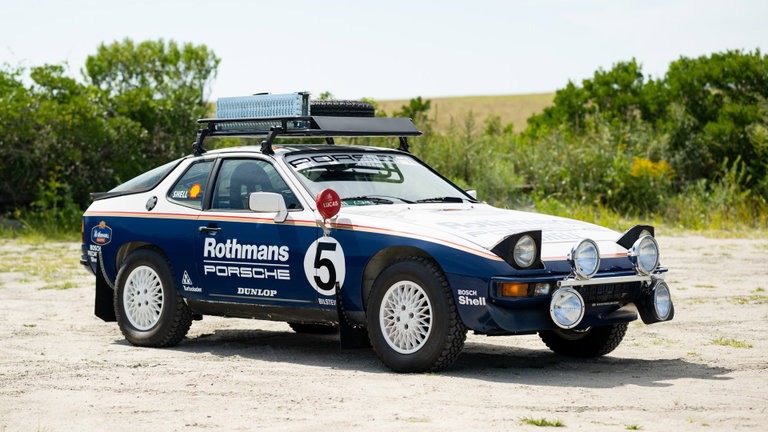 Porsche 924