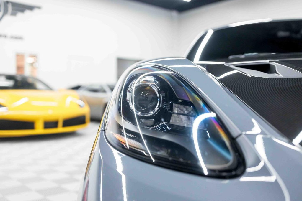 Porsche 718 Cayman GT4 RS