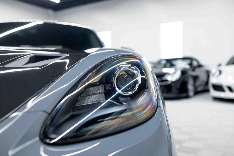 Porsche 718 Cayman GT4 RS