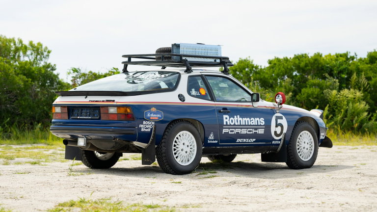 Porsche 924