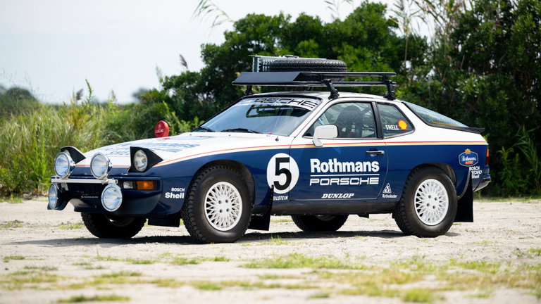 Porsche 924