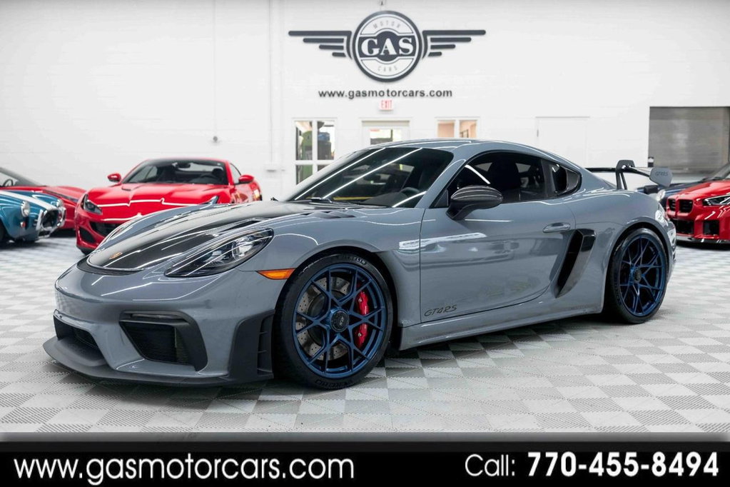 Porsche 718 Cayman GT4 RS