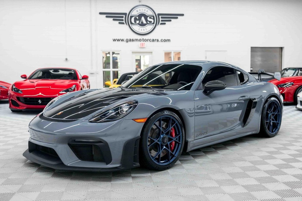 Porsche 718 Cayman GT4 RS