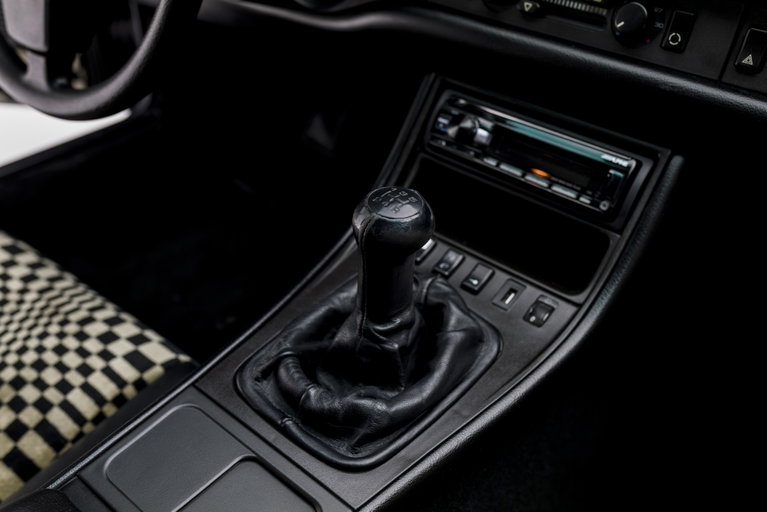 Carpoint GT-K44