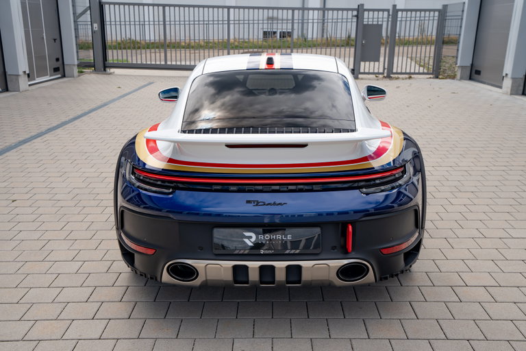 Porsche 911 Dakar