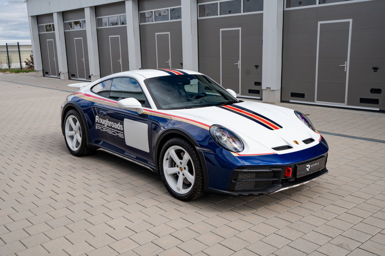 Porsche 911 Dakar