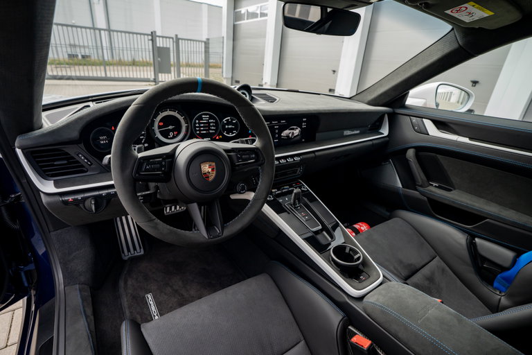 Porsche 911 Dakar