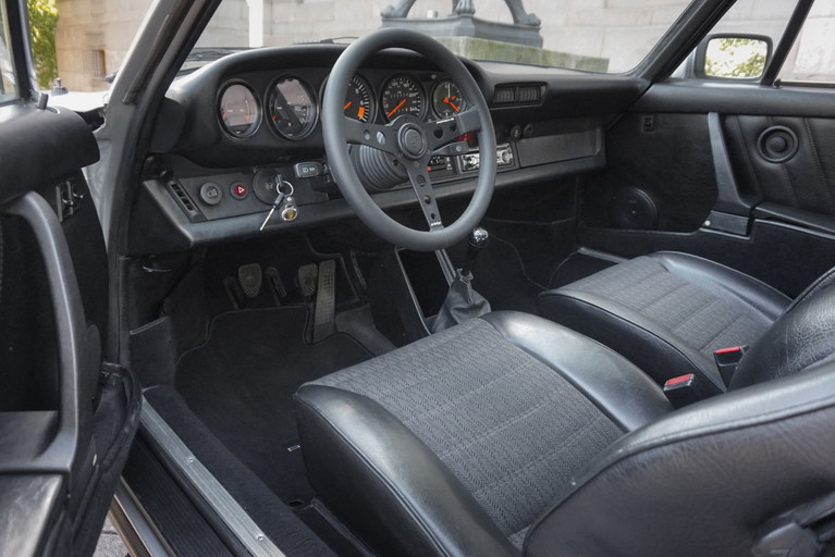 Porsche 911 SC