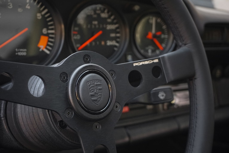 Porsche 911 SC