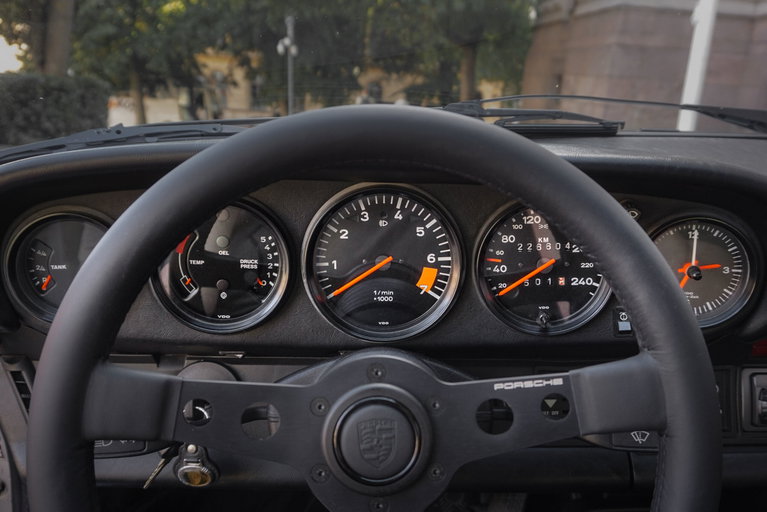 Porsche 911 SC