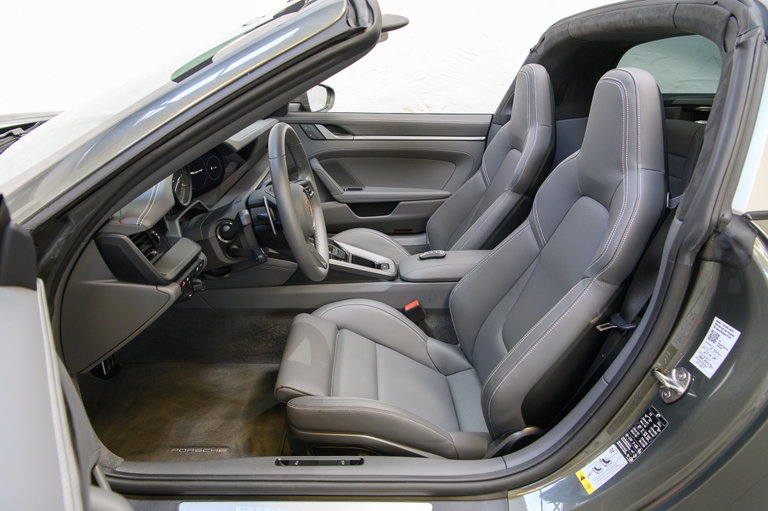 Porsche 992 Targa 4S