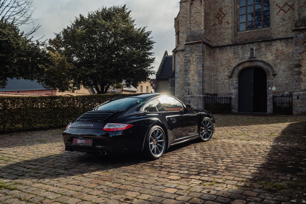 Porsche 997.2 Carrera GTS