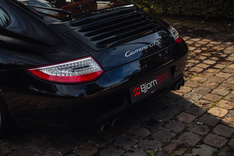 Porsche 997.2 Carrera GTS