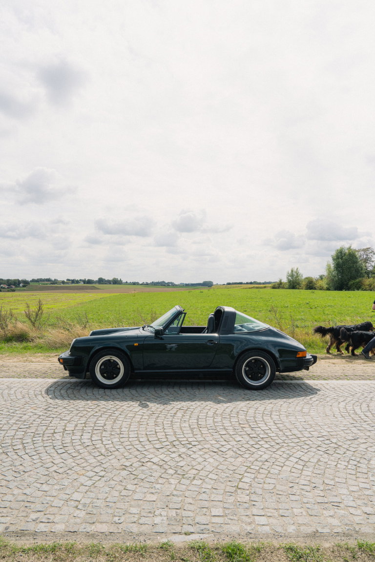 Porsche 911 Carrera 3.2