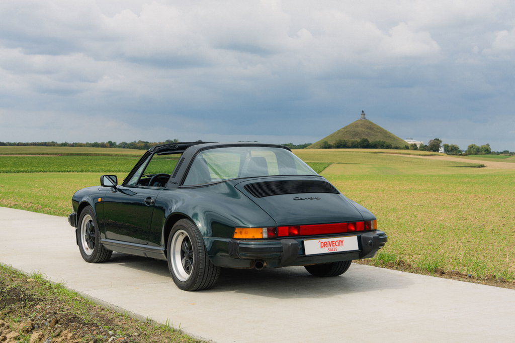 Porsche 911 Carrera 3.2