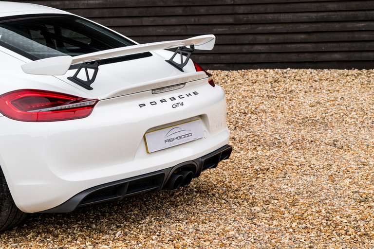 Porsche 981 Cayman GT4