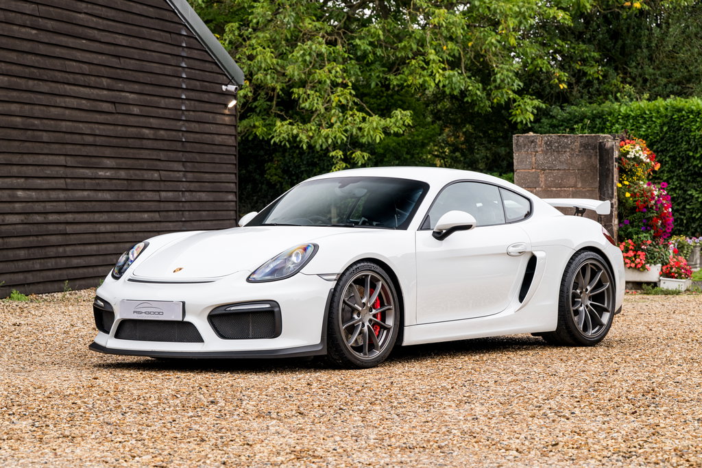 Porsche 981 Cayman GT4