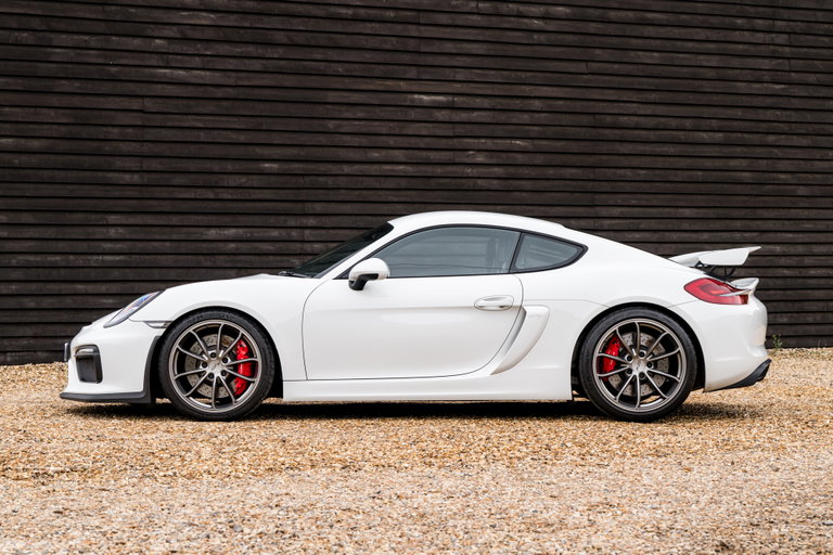 Porsche 981 Cayman GT4