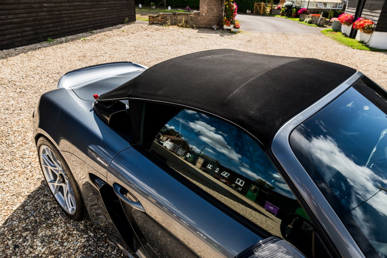 Porsche 718 Spyder RS
