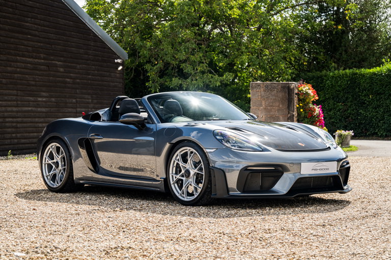 Porsche 718 Spyder RS