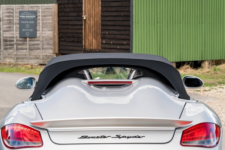 Porsche 987 Boxster Spyder