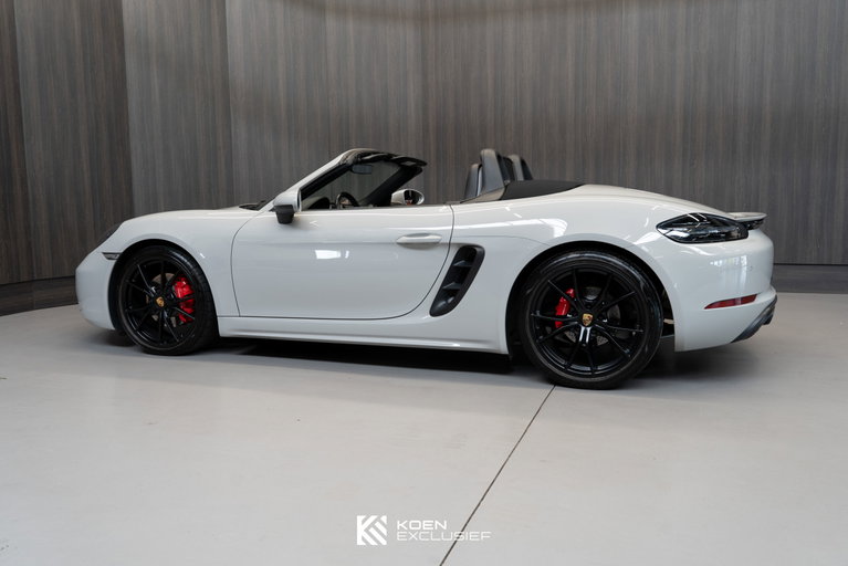 Porsche 718 Boxster S