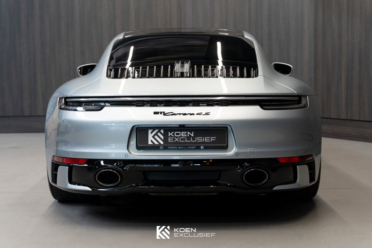 Porsche 992 Carrera 4S