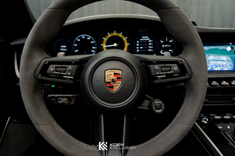 Porsche 992 Carrera 4S