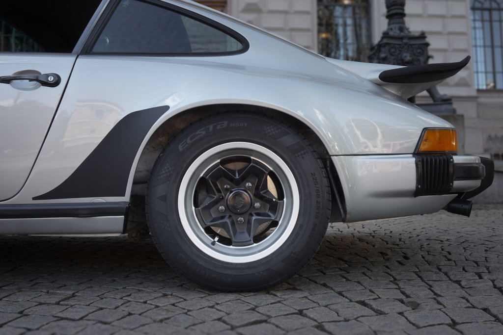 Porsche 911 SC