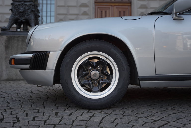 Porsche 911 SC