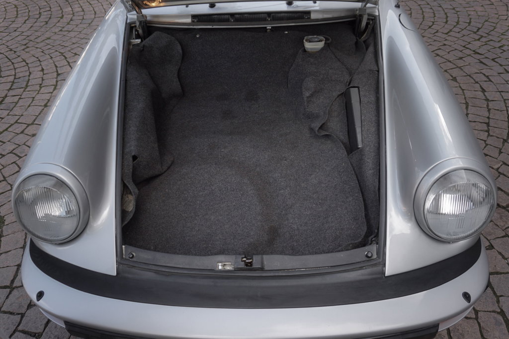 Porsche 911 SC