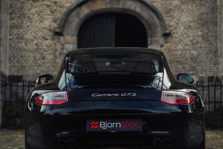 Porsche 997.2 Carrera GTS