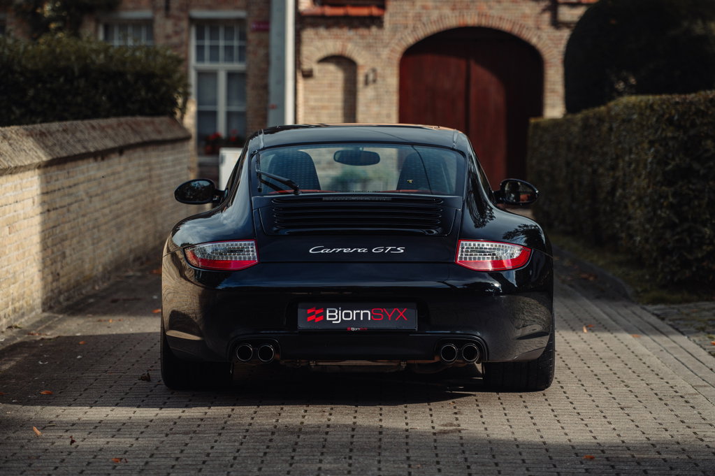 Porsche 997.2 Carrera GTS