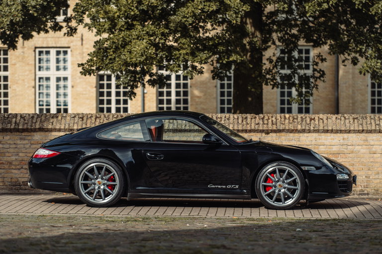 Porsche 997.2 Carrera GTS