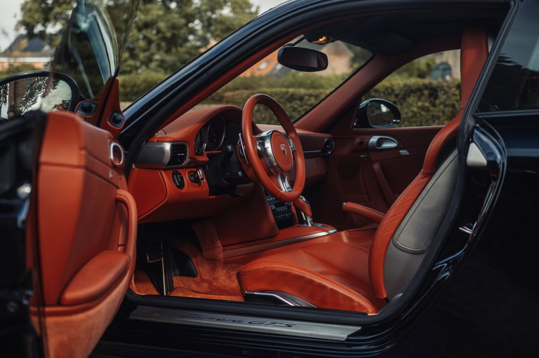 Porsche 997.2 Carrera GTS