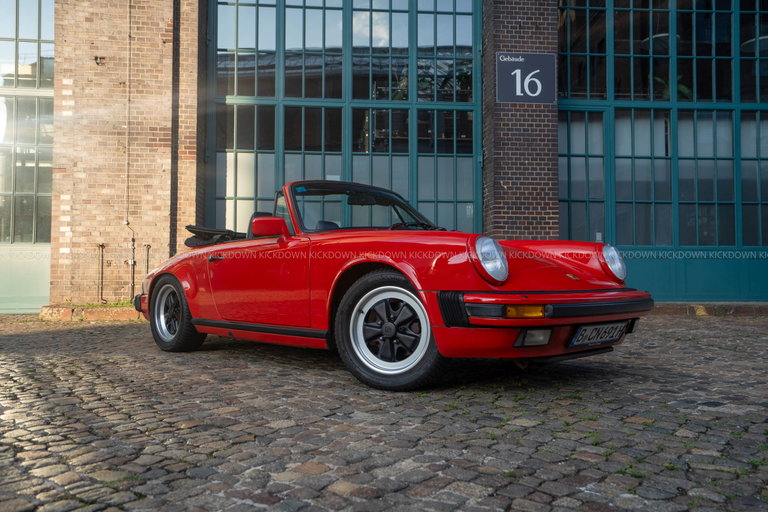 Porsche 911 Carrera 3.2