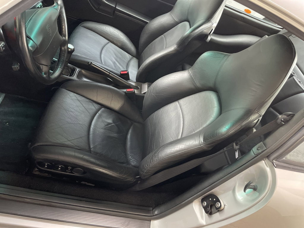 Porsche 993 Carrera 4S