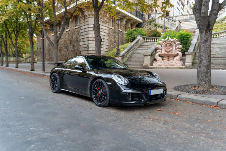 Porsche 991 Carrera GTS