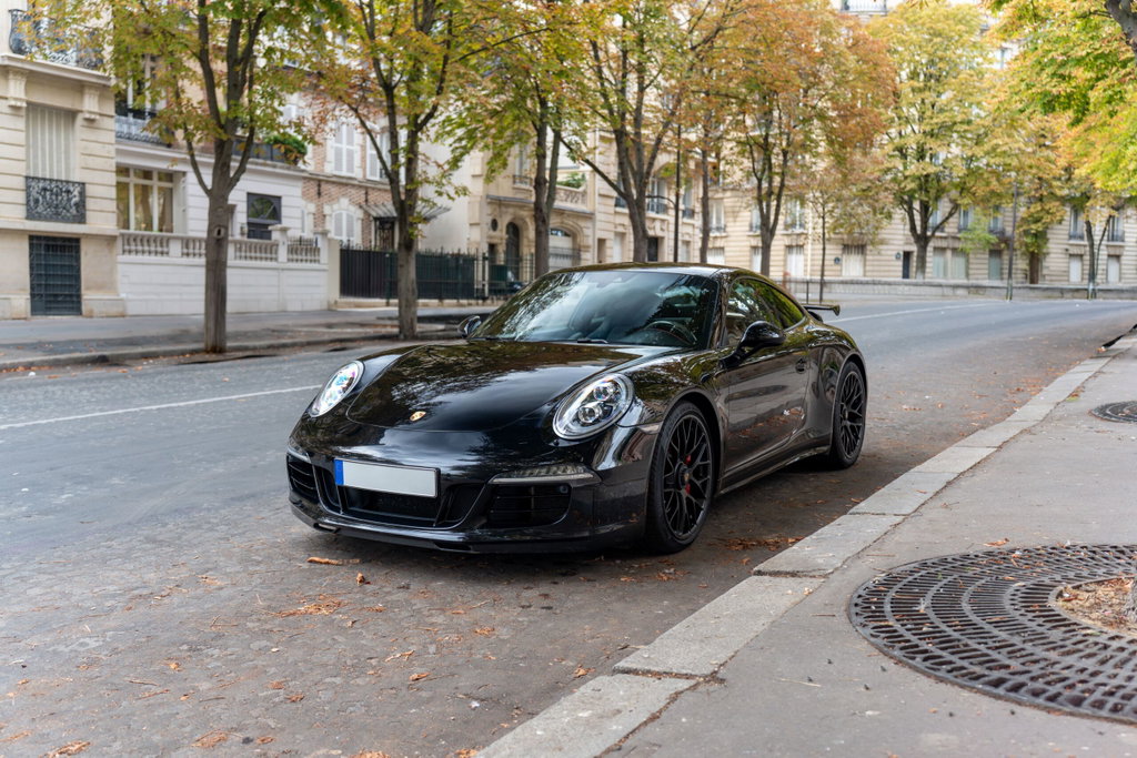 Porsche 991 Carrera GTS