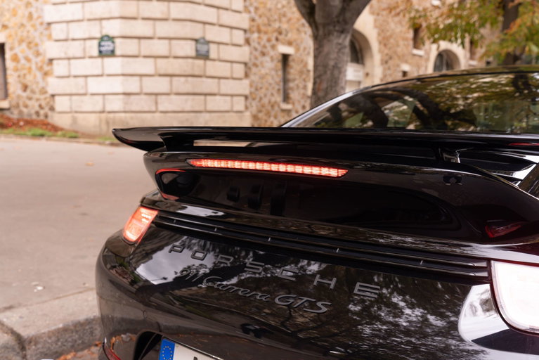 Porsche 991 Carrera GTS