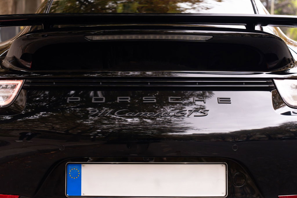 Porsche 991 Carrera GTS