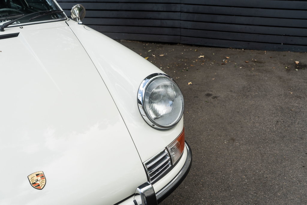 Porsche 911 T