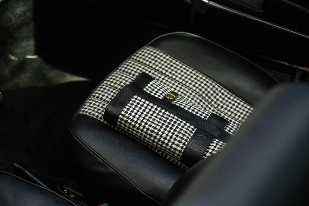 Porsche 911 T
