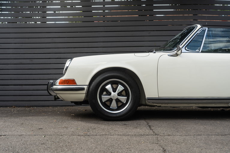 Porsche 911 T