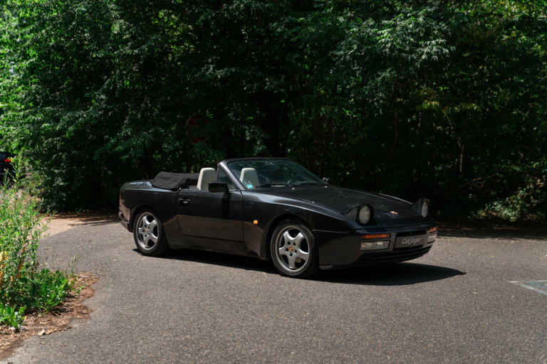 Porsche 944 S2 Cabriolet