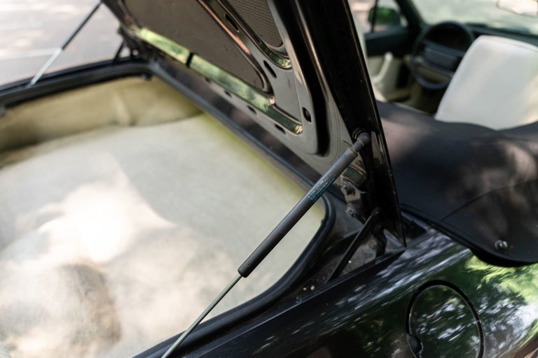 Porsche 944 S2 Cabriolet